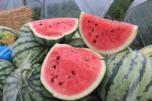 吃瓜解解渴,揭秘娱乐圈幕后故事