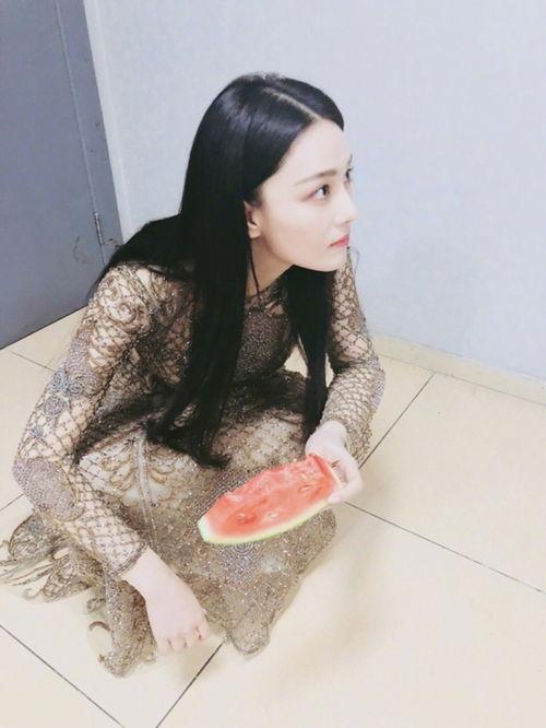 吃瓜妖娆哥,揭秘娱乐圈背后的那些事儿