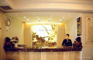 酒店前台吃瓜视频,揭秘酒店内部趣闻轶事