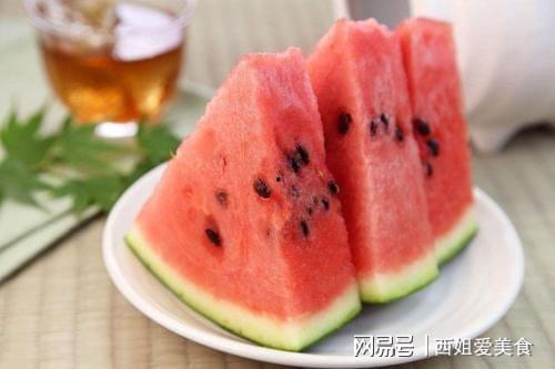 立秋吃果不吃瓜图片,品味果实，远离瓜果诱惑