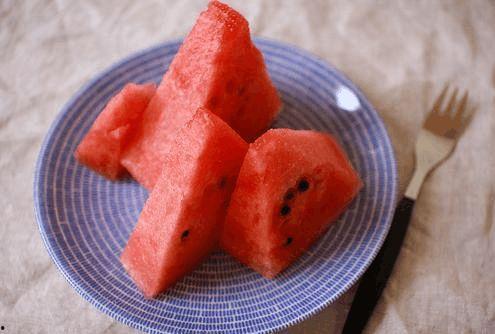 江杨酒后吃瓜,娱乐圈那些不为人知的瓜