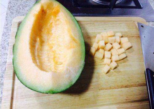 吃扇贝可以吃哈密瓜吗,美味搭配的奇妙之旅