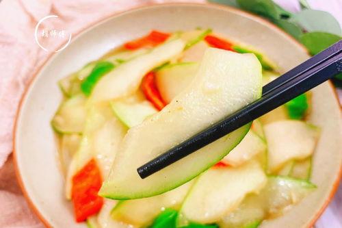 青龙瓜是梢瓜吗怎么吃,梢瓜的一种,美味吃法大揭秘 第3张 青龙瓜是梢瓜吗怎么吃,梢瓜的一种,美味吃法大揭秘 第3张