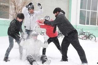带你吃瓜之打雪仗,打雪仗的欢乐时光
