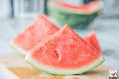 长沙吃瓜最新事件,揭秘网络热议背后的真相与反思 第2张 长沙吃瓜最新事件,揭秘网络热议背后的真相与反思 第2张